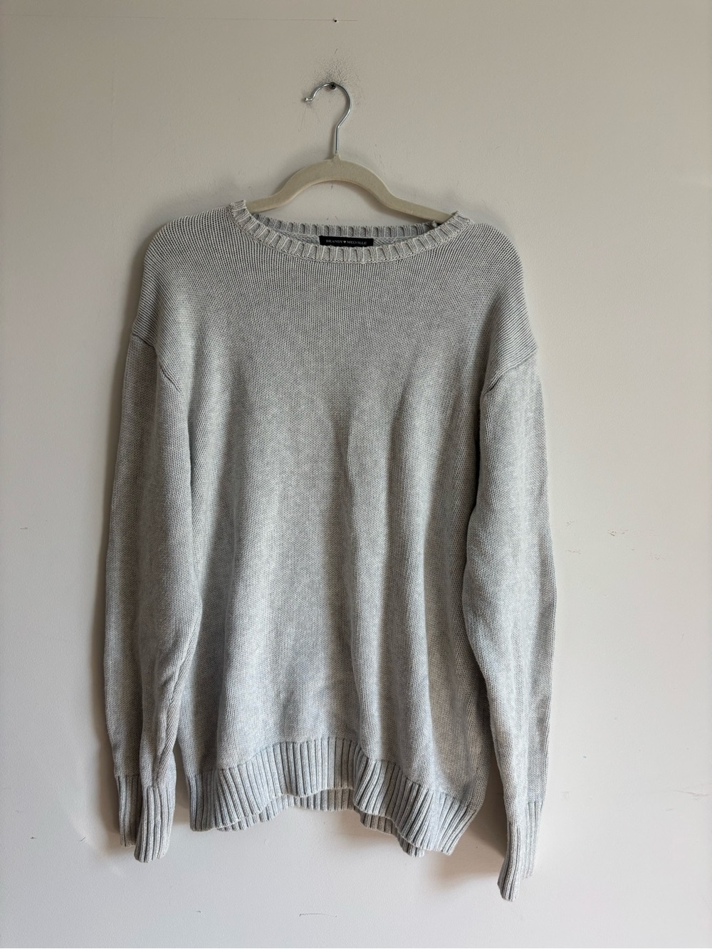 Brandy Melville Light Gray Crewneck Sweater